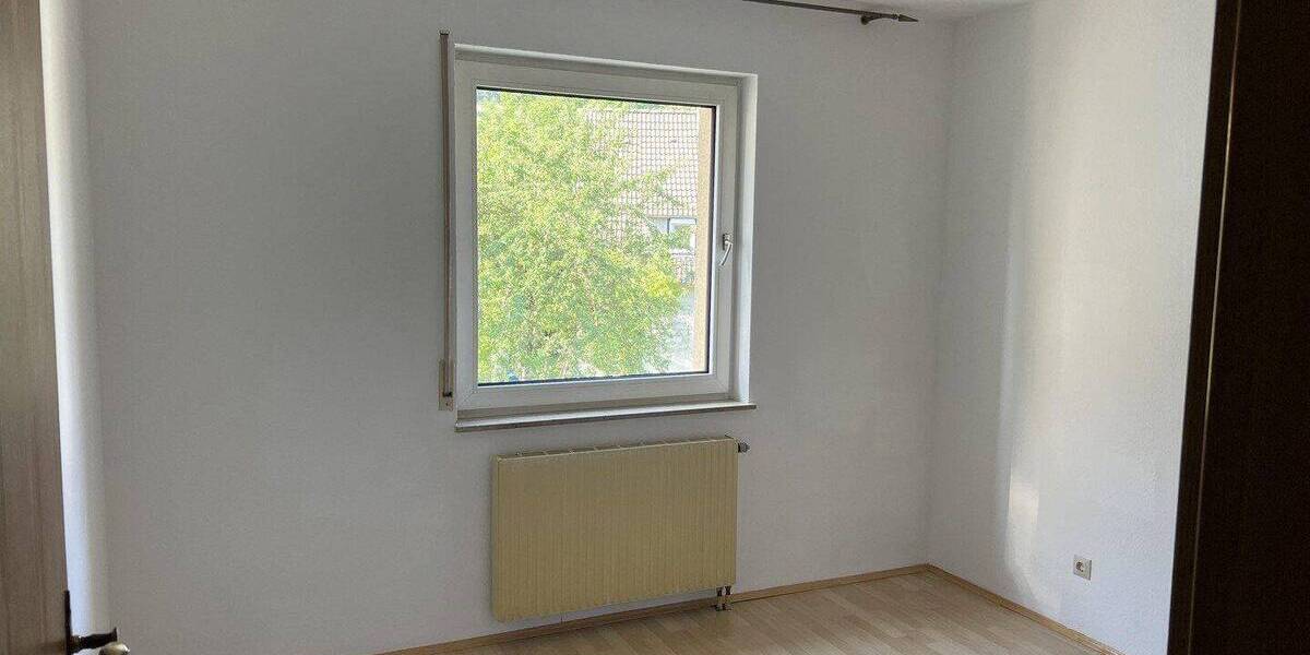Etagenwohnung Schwäbisch Gmünd-OST Schwäbisch Gmünd - 4 Zimmer, 85 m&sup2;, 900&euro; | Angebot:26791177