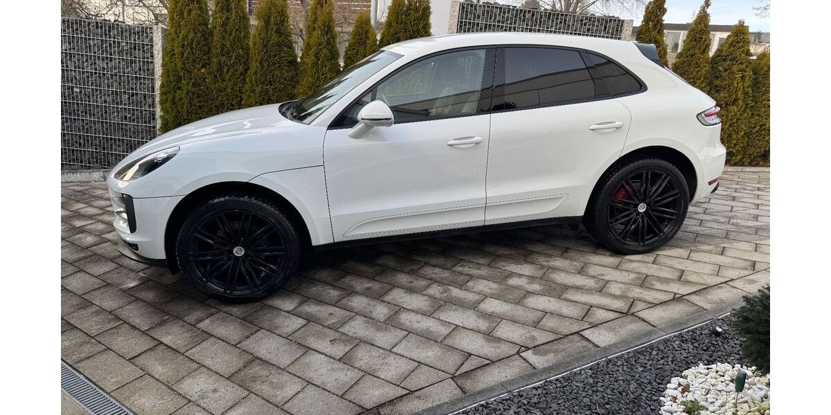 Porsche Macan 134.320 km 42.500 &euro; Ehingen 89584