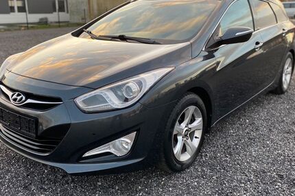 Hyundai i40 202.461 km 4.900 &euro; Rostock 18107