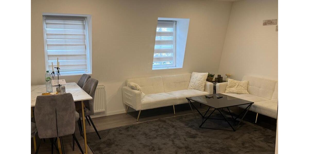 Helle 2-Zimmer-Wohnung mit offener Wohnküche & Abstellraum in NW 2 zimmer