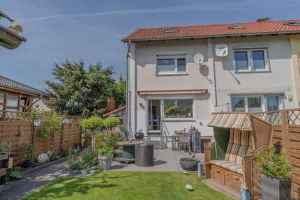 Reihenendhaus mit tollem Grundstück direkt in Königslutter 2 zimmer