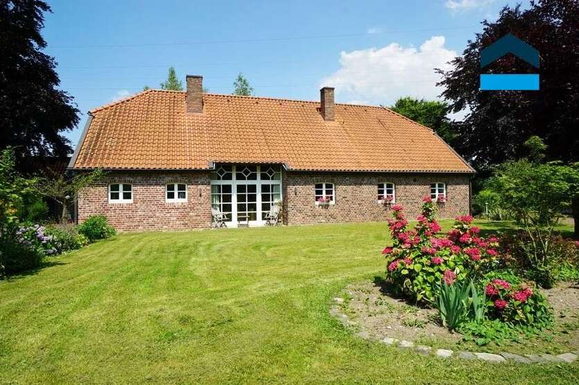 Haus zum Kaufen in Sonsbeck 1.150.000 € 294 m²