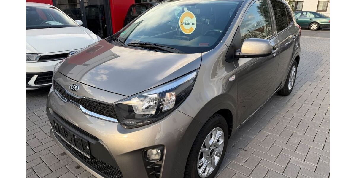 Kia Picanto 49.669 km 9.490 &euro; FRANKFURT AM MAIN 60488