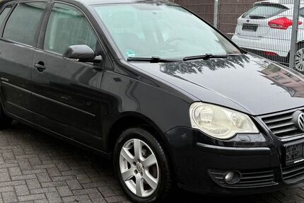 VW Polo 227.000 km 2.900 &euro; Remscheid 42855