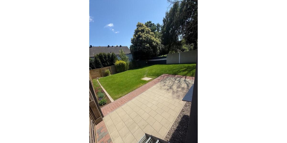 Aufgepasst!EG-Wohnung mit großem Garten-2Stellplätzen&Top Rendite 3 zimmer