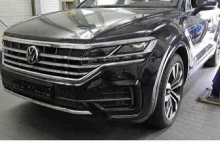 VW Touareg 69.600 km 46.550 € Frankfurt 60326