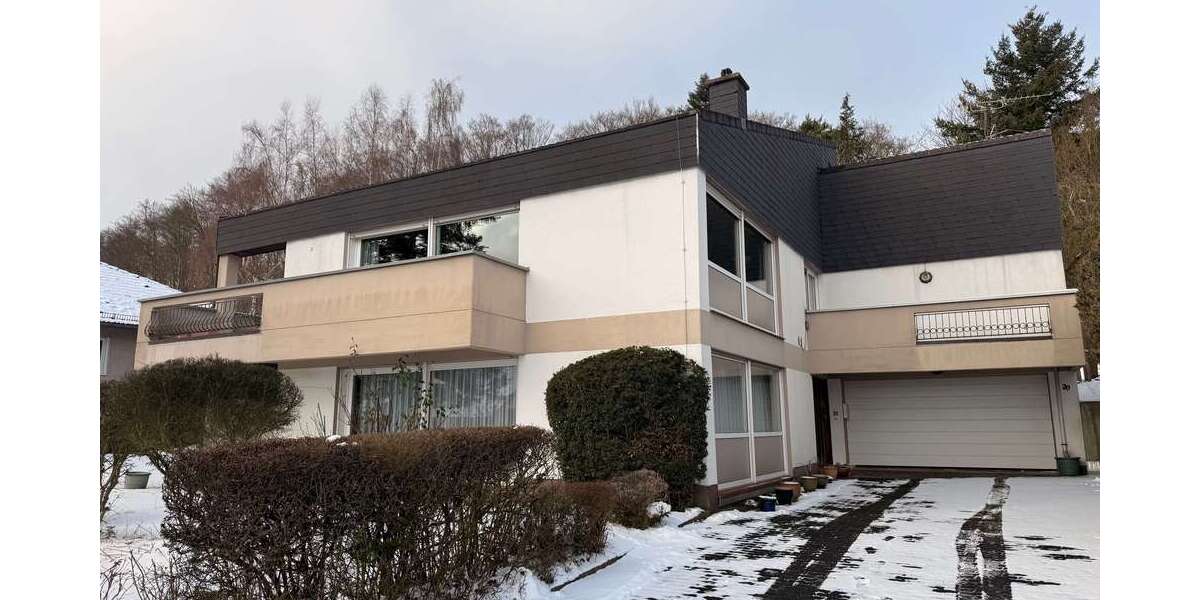 Haus zum Kaufen in Alsfeld 440.000 € 338 m² 10 zimmer
