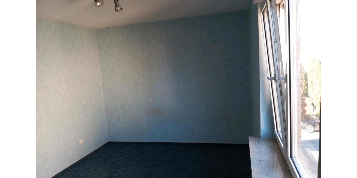 Etagenwohnung Anröchte - 2 Zimmer, 85 m&sup2;, 750&euro; | Angebot:25307130
