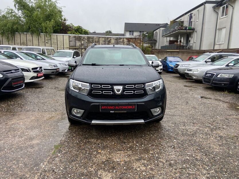 Dacia Logan 57.000 km 8.499 € Bonn 53123