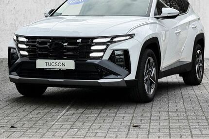 Hyundai TUCSON 4.999 km 31.790 &euro; Köln 51063