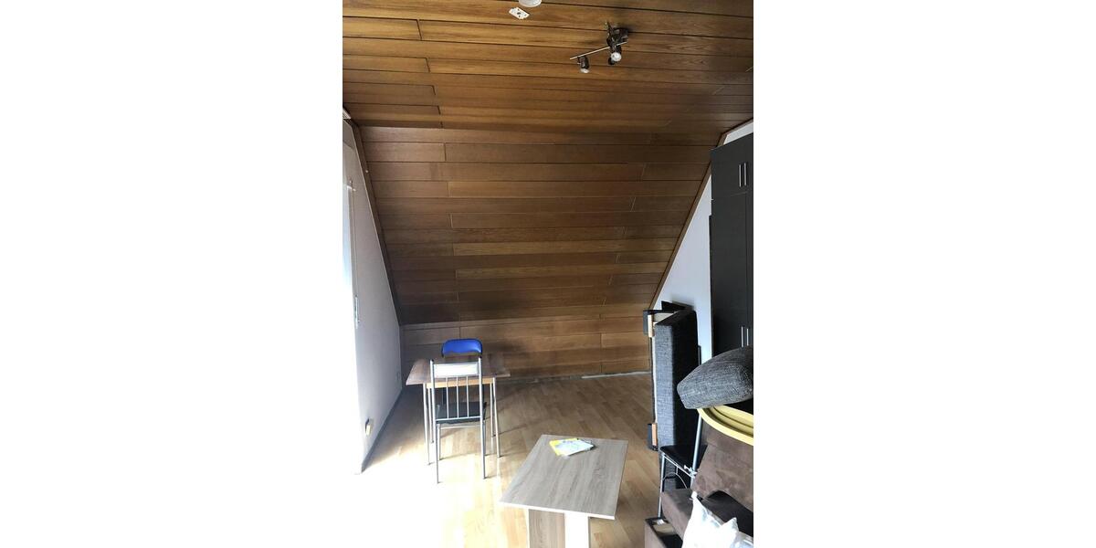 Dachgeschoßwohnung Oberhausen Biefang - 1 Zimmer, 35 m&sup2;, 350&euro; | Angebot:26661769