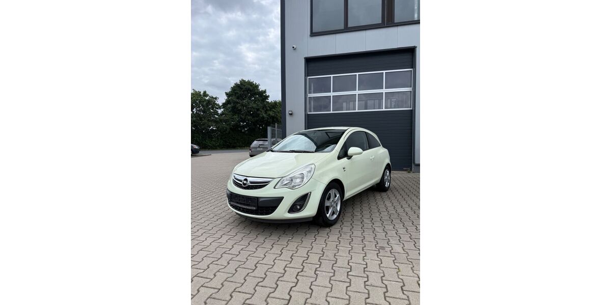 Opel Corsa 156.000 km 2.490 &euro; Burgebrach 96138