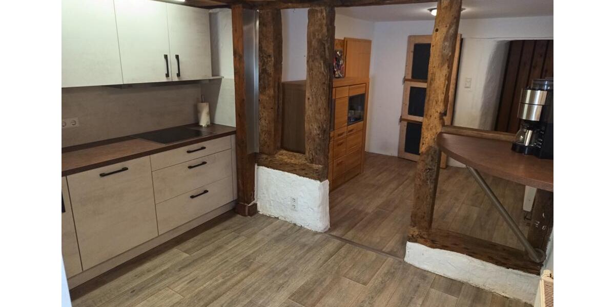 Doppelhaushälfte Hilchenbach - 7 Zimmer, 180 m&sup2;, 219.000&euro; | Angebot:27288594