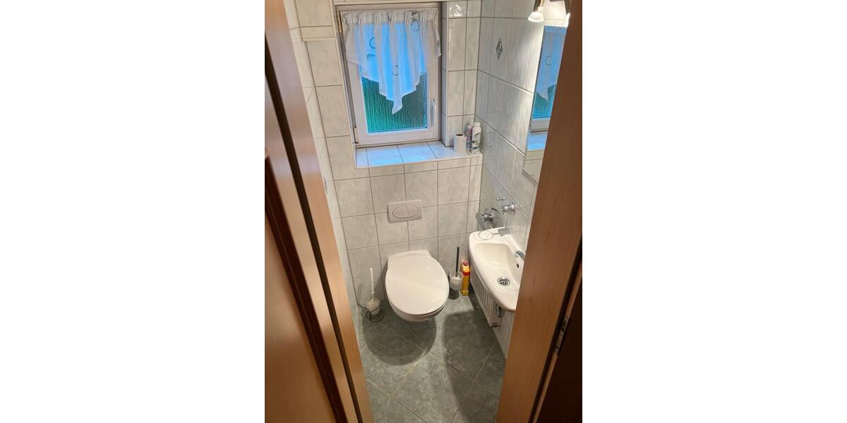 Reihenhaus Sonneberg - 5 Zimmer, 110 m&sup2;, 1.000&euro; | Angebot:23688109