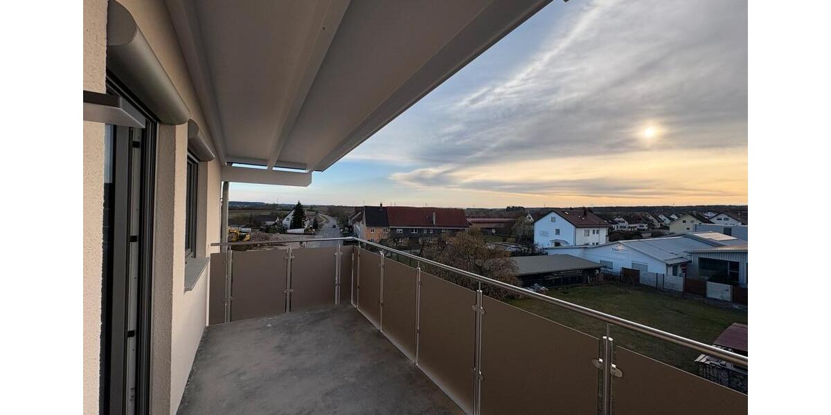 Dachgeschoßwohnung Meßkirch - 3 Zimmer, 95 m&sup2;, 1.200&euro; | Angebot:25113870