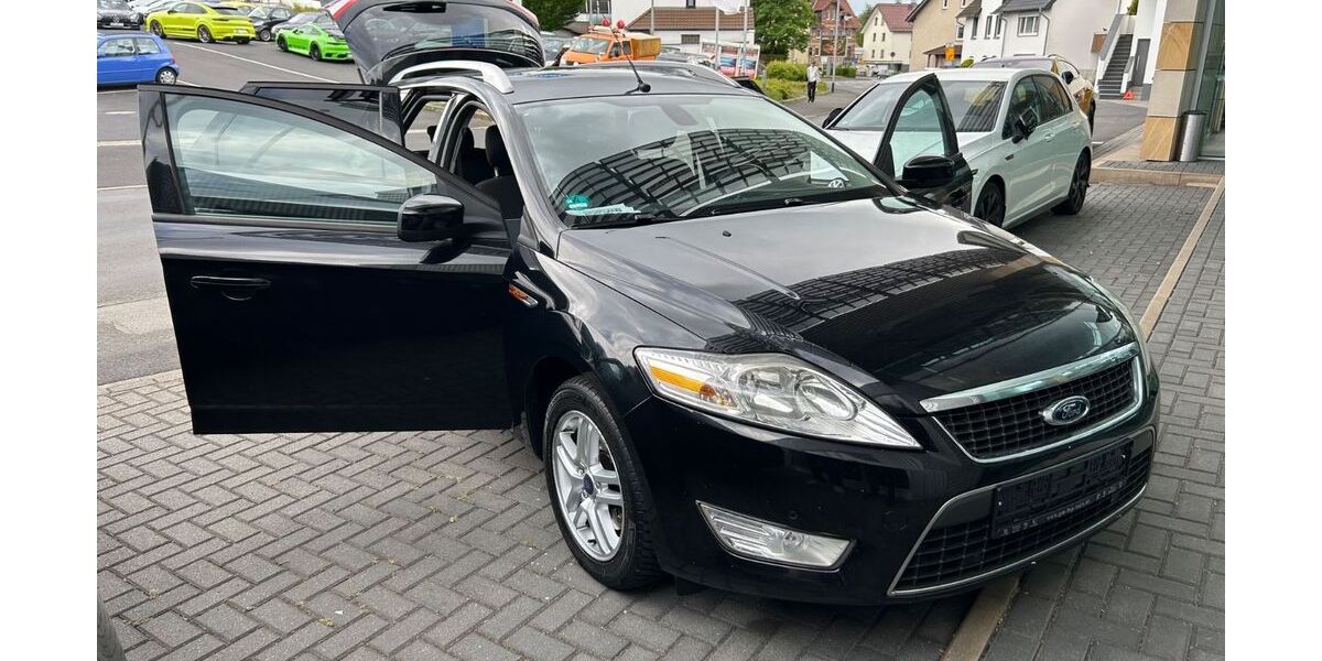 Ford Mondeo 299.000 km 2.250 &euro; Niestetal bei Kassel 34266