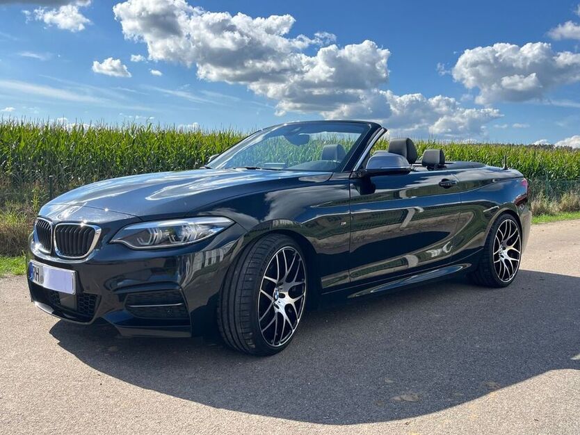 M240i