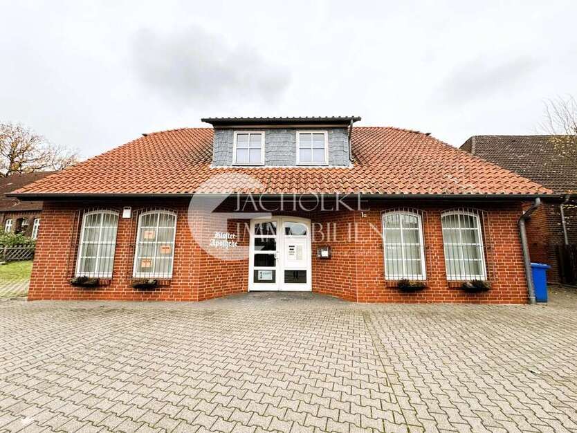Haus zum Kaufen in Uelzen Oldenstadt 354.000 € 242.43 m²