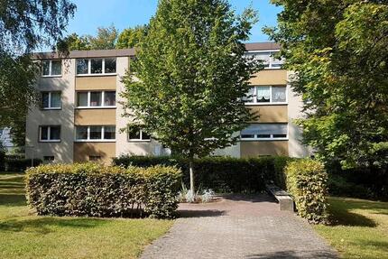 Gut geschnittene und großzügige 4 Zi-Wohnung neben Stein Schloss 4 zimmer