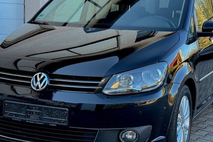 VW Touran 297.500 km 6.500 &euro; Garching an der Alz 84518