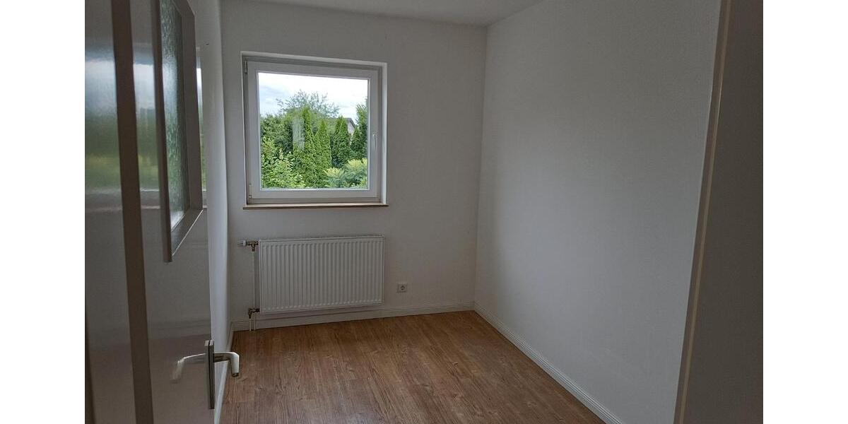 Doppelhaushälfte Bremen Burglesum - 5 Zimmer, 120 m&sup2;, 310.000&euro; | Angebot:26705504