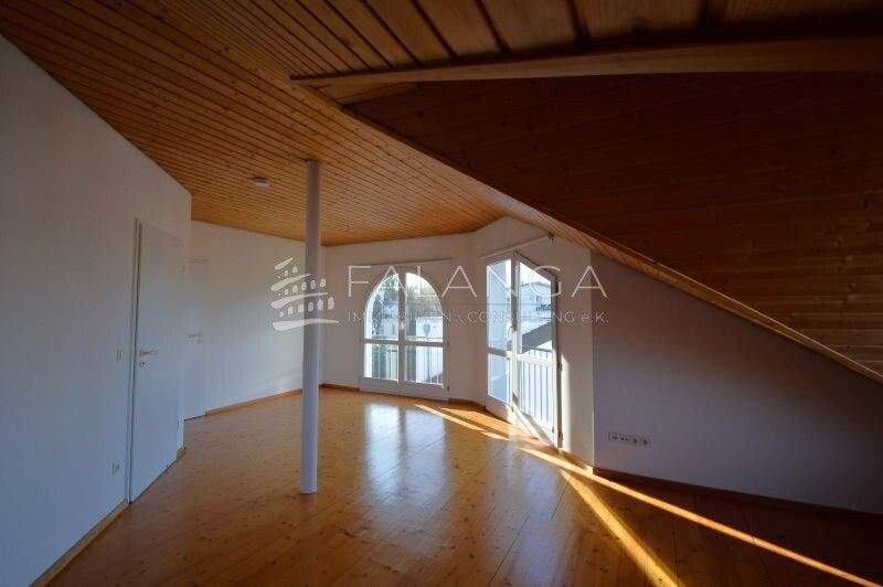 Doppelhaushälfte Budenheim - 6 Zimmer, 180 m&sup2;, 759.000&euro; | Angebot:24623529