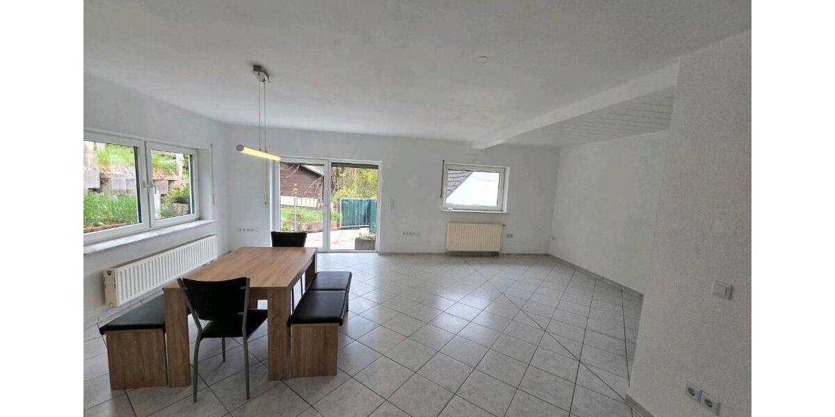 Maisonettenwohnung Möhnesee - 4 Zimmer, 131 m&sup2;, 1.100&euro; | Angebot:26647390