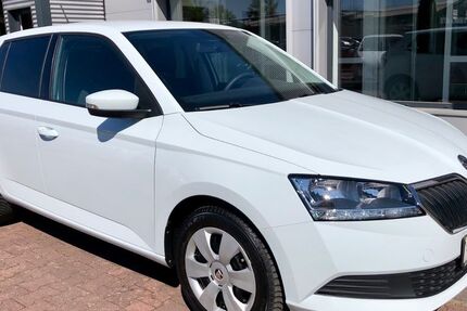 Skoda Fabia 63.076 km 8.999 &euro; Halle/Saale 06118