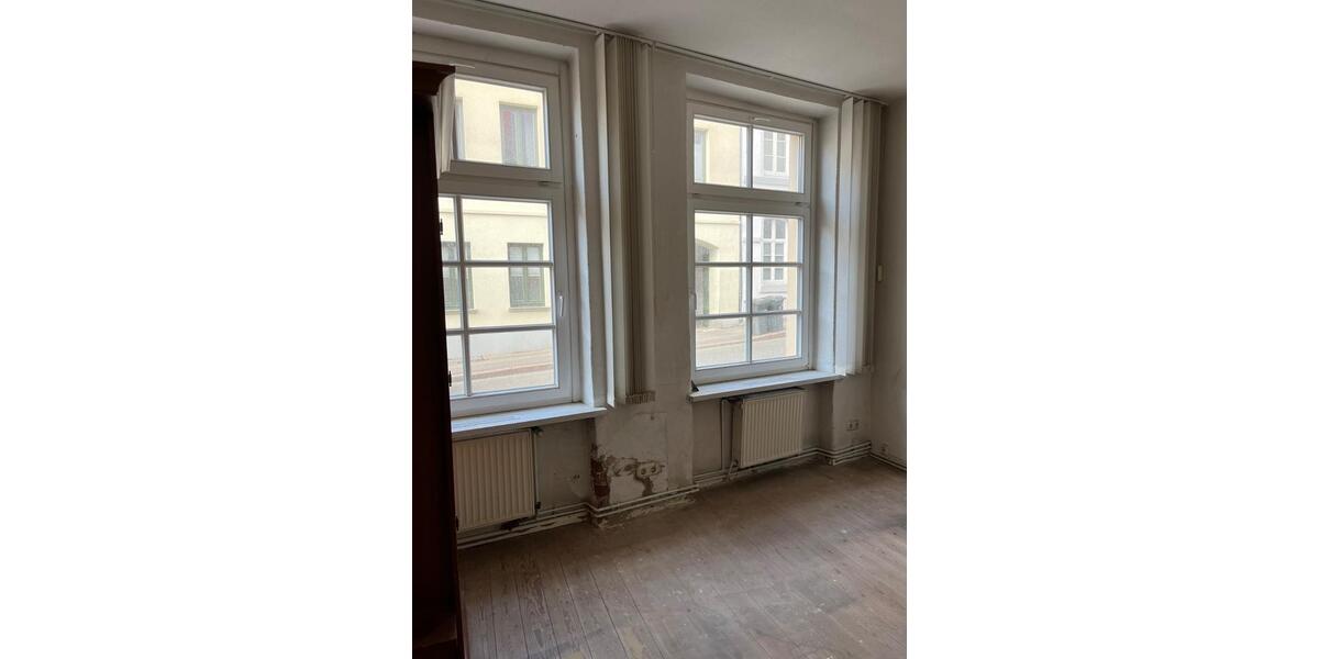 Reihenhaus Wismar Altstadt - 5 Zimmer, 120 m&sup2;, 210.000&euro; | Angebot:27072755