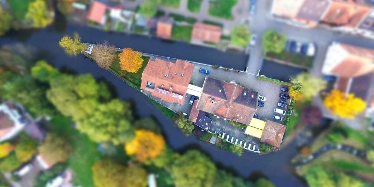 Einfamilienhaus Kenzingen - 27 Zimmer, 1.045 m&sup2;, 2.590.000&euro; | Angebot:26608192