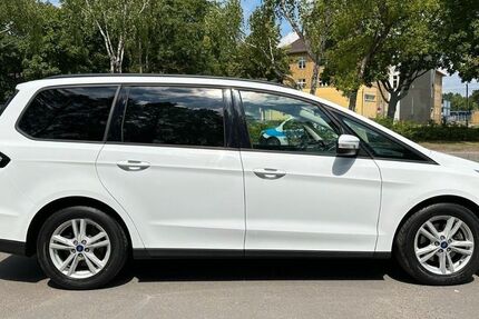 Ford Galaxy 175.000 km 13.500 &euro; Berlin 13597