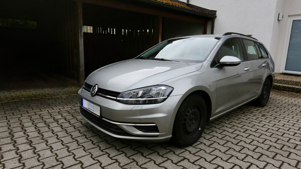 VW Golf 232.000 km 9.500 &euro; Stuttgart 70619