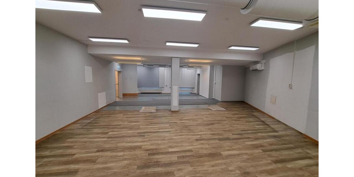 Gewerbeobjekt Waren (Müritz) - 1.395&euro; | Angebot:22015745
