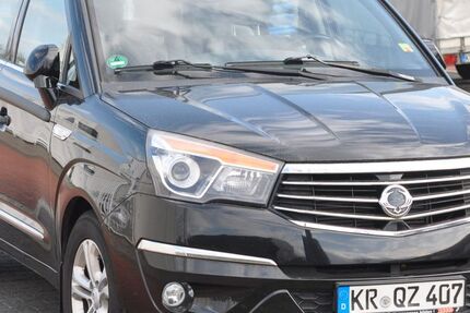 SsangYong Rodius 88.000 km 12.000 &euro; Krefeld 47803