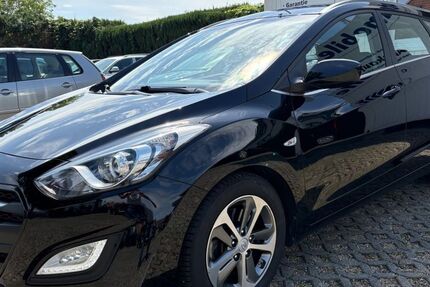 Hyundai i30 140.000 km 8.990 &euro; Lüneburg 21339