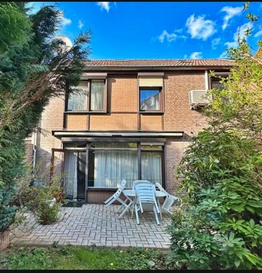 Reihenhaus Aachen Eilendorf - 4 Zimmer, 95 m&sup2;, 369.000&euro; | Angebot:24788093