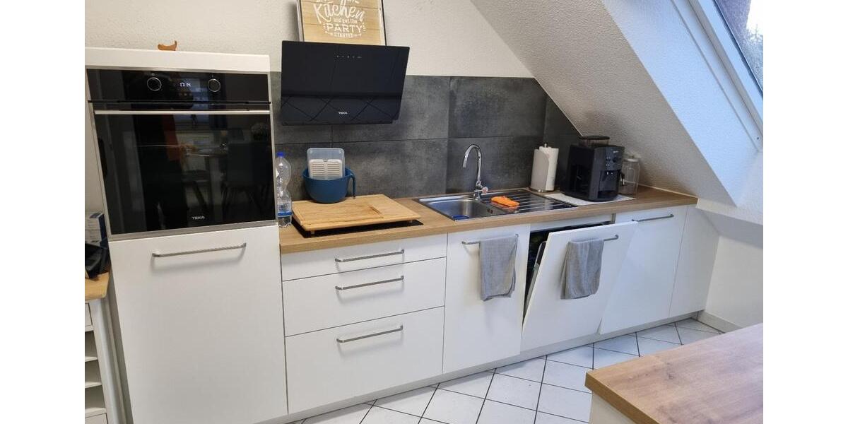 Dachgeschoßwohnung Beckingen - 2 Zimmer, 78 m&sup2;, 450&euro; | Angebot:26413182