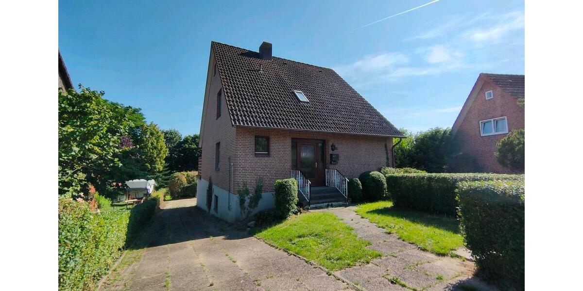 Einfamilienhaus Oldenburg in Holstein - 6 Zimmer, 185 m&sup2;, 450.000&euro; | Angebot:26138221