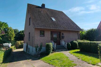 Haus Oldenburg in Holstein - 6 Zimmer, 185 m&sup2;, 450.000&euro; | Angebot:26138221