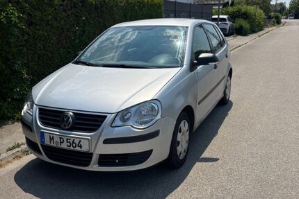 VW Polo 124.884 km 2.200 &euro; Ismaning 85737