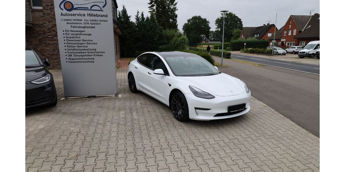 Tesla Model 3 63.541 km 35.899 &euro; Neudersum 26906