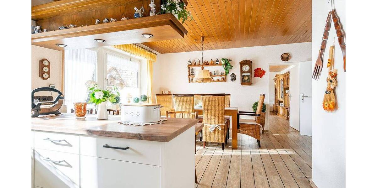 Einfamilienhaus Esens - 6 Zimmer, 180 m&sup2;, 449.000&euro; | Angebot:26202125