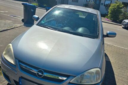 Opel Corsa 121.800 km 950 &euro; Uhingen 73066