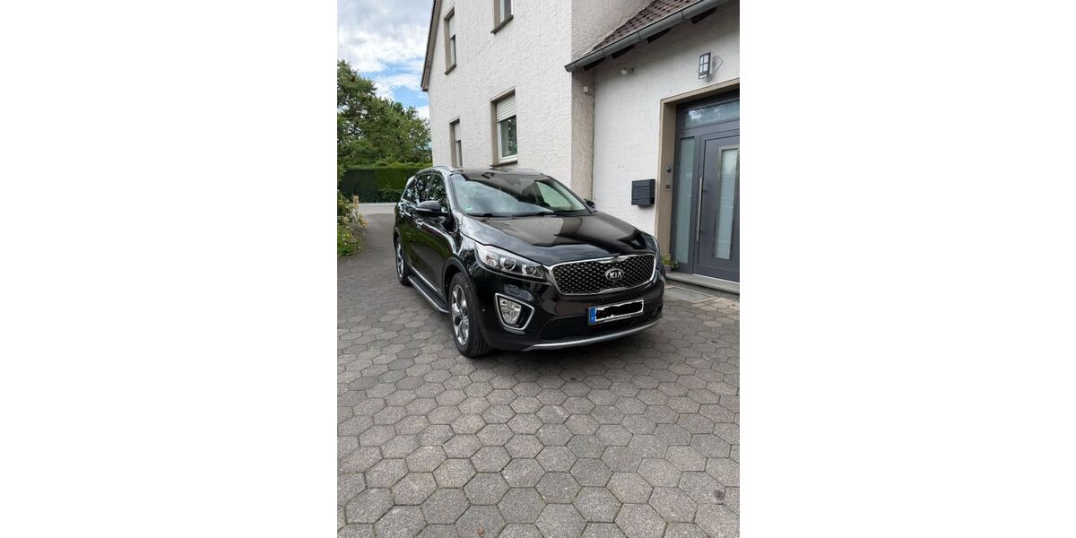Kia Sorento 196.000 km 11.900 &euro; Detmold 32758