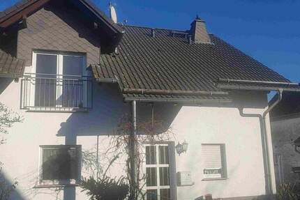 Haus Naunhof Albrechtshain - 4 Zimmer, 128 m&sup2;, 1.100&euro; | Angebot:24648843