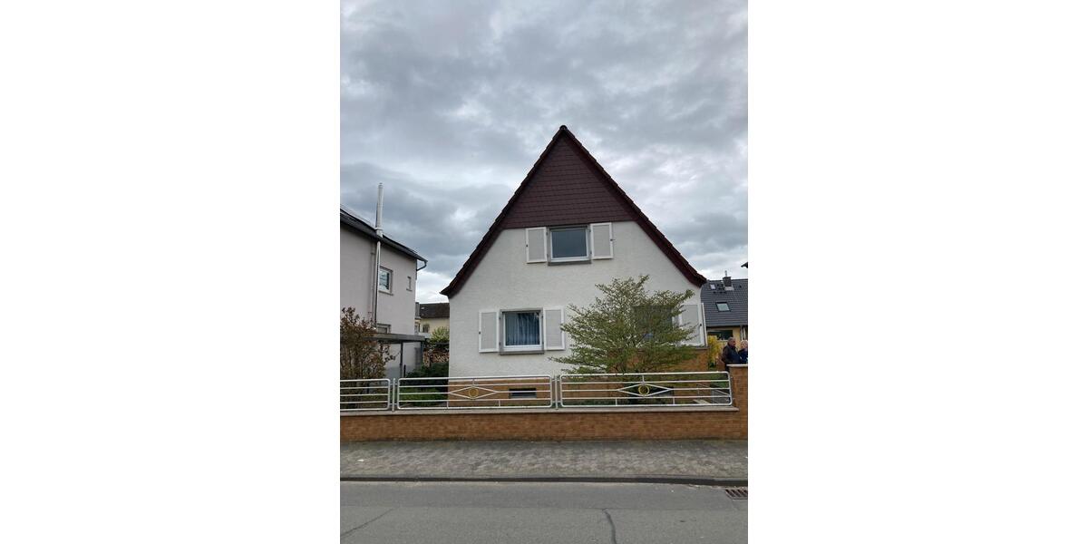 Einfamilienhaus Michelstadt - 2 Zimmer, 62 m&sup2;, 950&euro; | Angebot:26339632