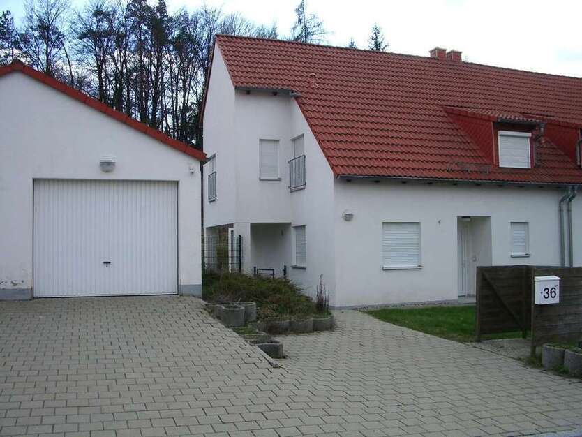 *HOMEOFFICE o. PENDELN nach *REGENSBURG*NEUMARKT*NÜRNBERG* 5 Zi.* 2 BÄDER* EINBAUKÜCHE* GARTEN*
