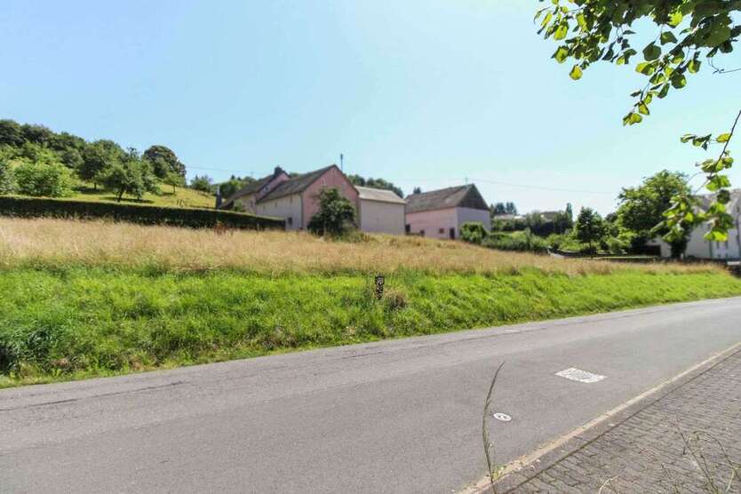 Grundstück zu verkaufen in Utscheid 49.000 € 1711.07 m²