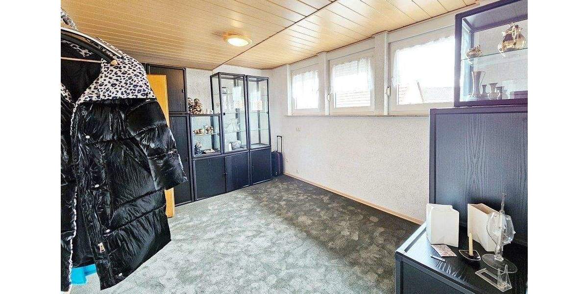 Mehrfamilienhaus, Wohnhaus Höchst i. Odw. Höchst - 9 Zimmer, 180 m&sup2;, 359.000&euro; | Angebot:25864510