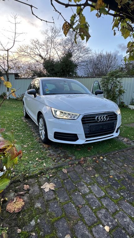 Audi A1 132.000 km 13.650 € Gummersbach 51647